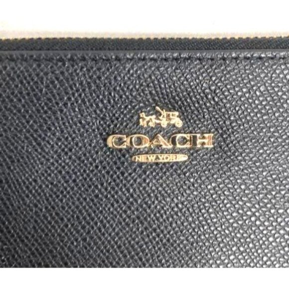 Coach Black Leather Crossbody Bag With Gold Chain Strap & Adjustable Strap - Picture 2 of 6